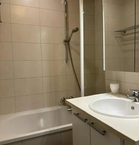 Walter Vilain 0503 - 5 Min De La *